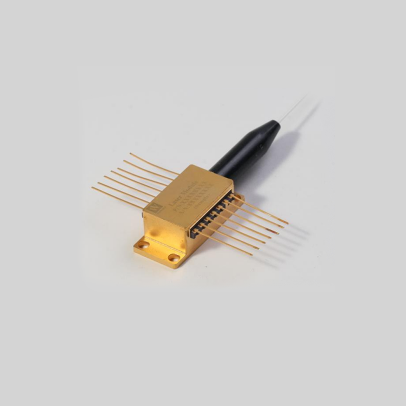 CWDM против оптического передатчика DWDM